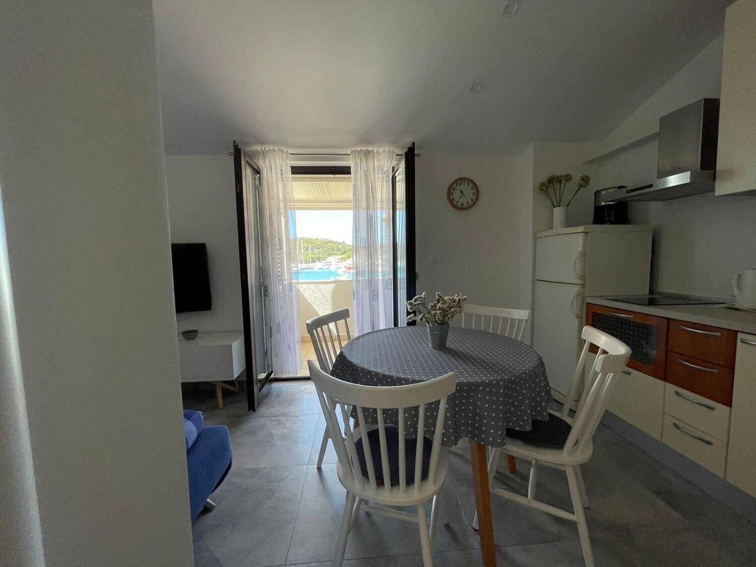 Apartment Bilja روغوزنيكا المظهر الخارجي الصورة